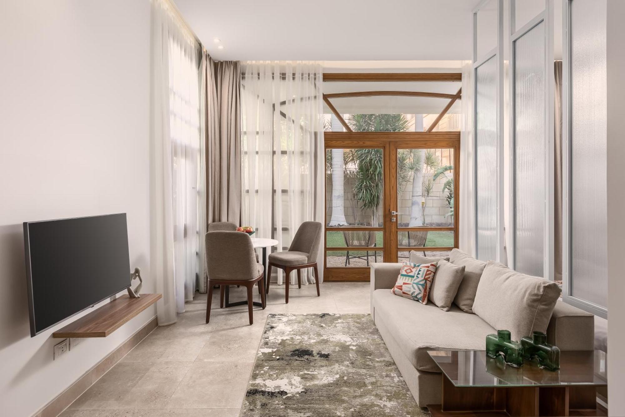 Livingville Nine Cairo Exterior photo